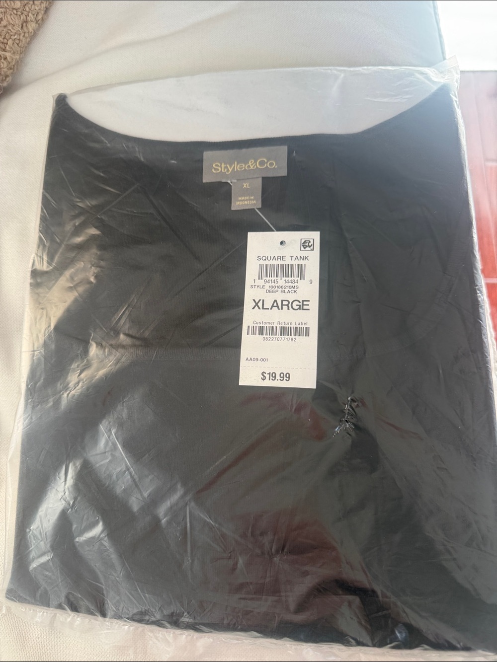 Women’s Black Square Tank - X-Large